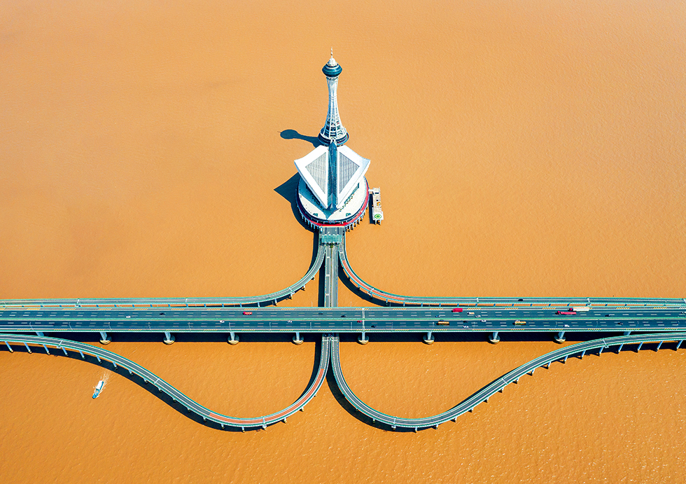 舟山、杭州灣、港珠澳、深中通道等跨海大橋招標(biāo)代理及項目咨詢