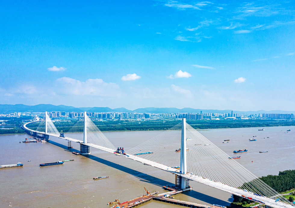 南京長江第五大橋設(shè)計階段安全性評價